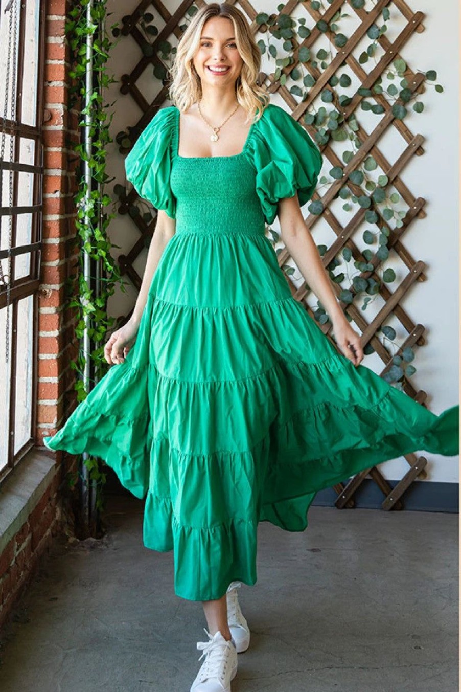 Apparel * | First Love Square Neck Puff Sleeve Tiered Midi Dress Kelly Green