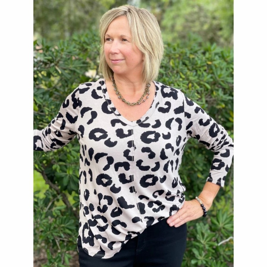 Apparel * | Mud Pie V Neck Light Weight Tunic